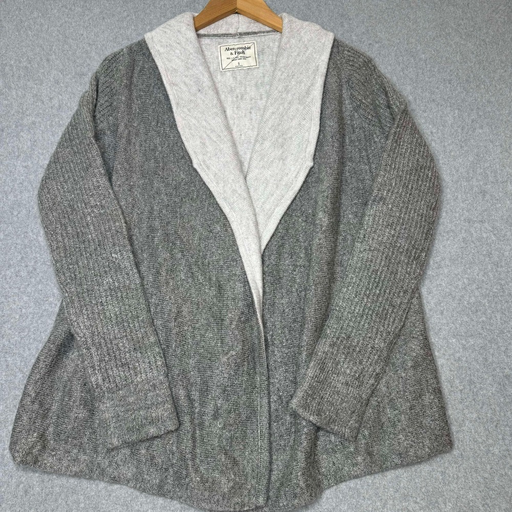 VINTAGE Abercrombie & Fitch Soft A&F Cable Knit Open Hip Length Cardigan S Gray